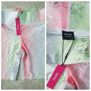 Terez Haze Foil Bike Shorts Medium